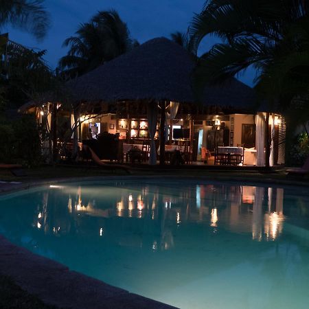 Le Zahir Lodge อัมบาโตโลกา ภายนอก รูปภาพ