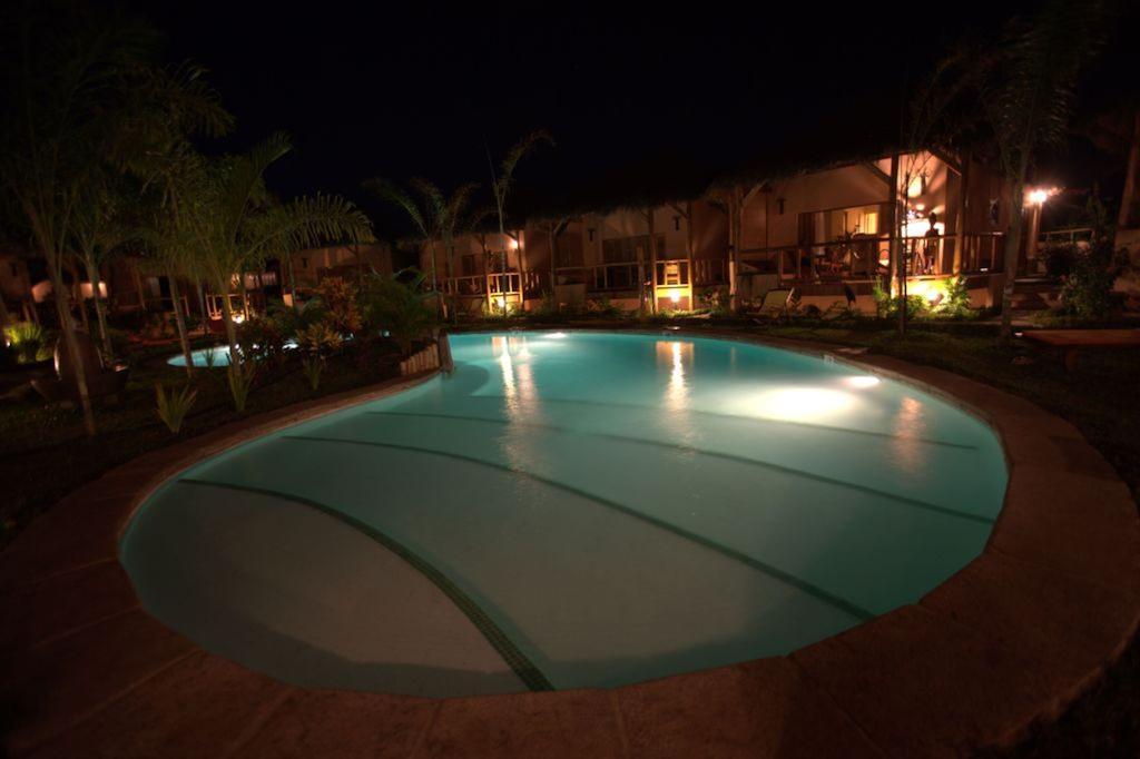Le Zahir Lodge อัมบาโตโลกา ภายนอก รูปภาพ