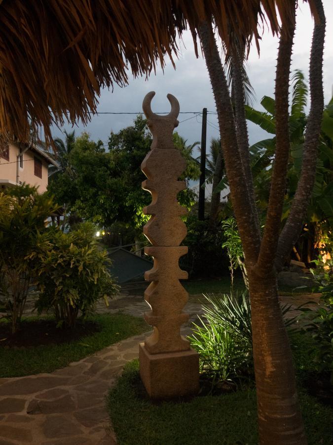 Le Zahir Lodge อัมบาโตโลกา ภายนอก รูปภาพ
